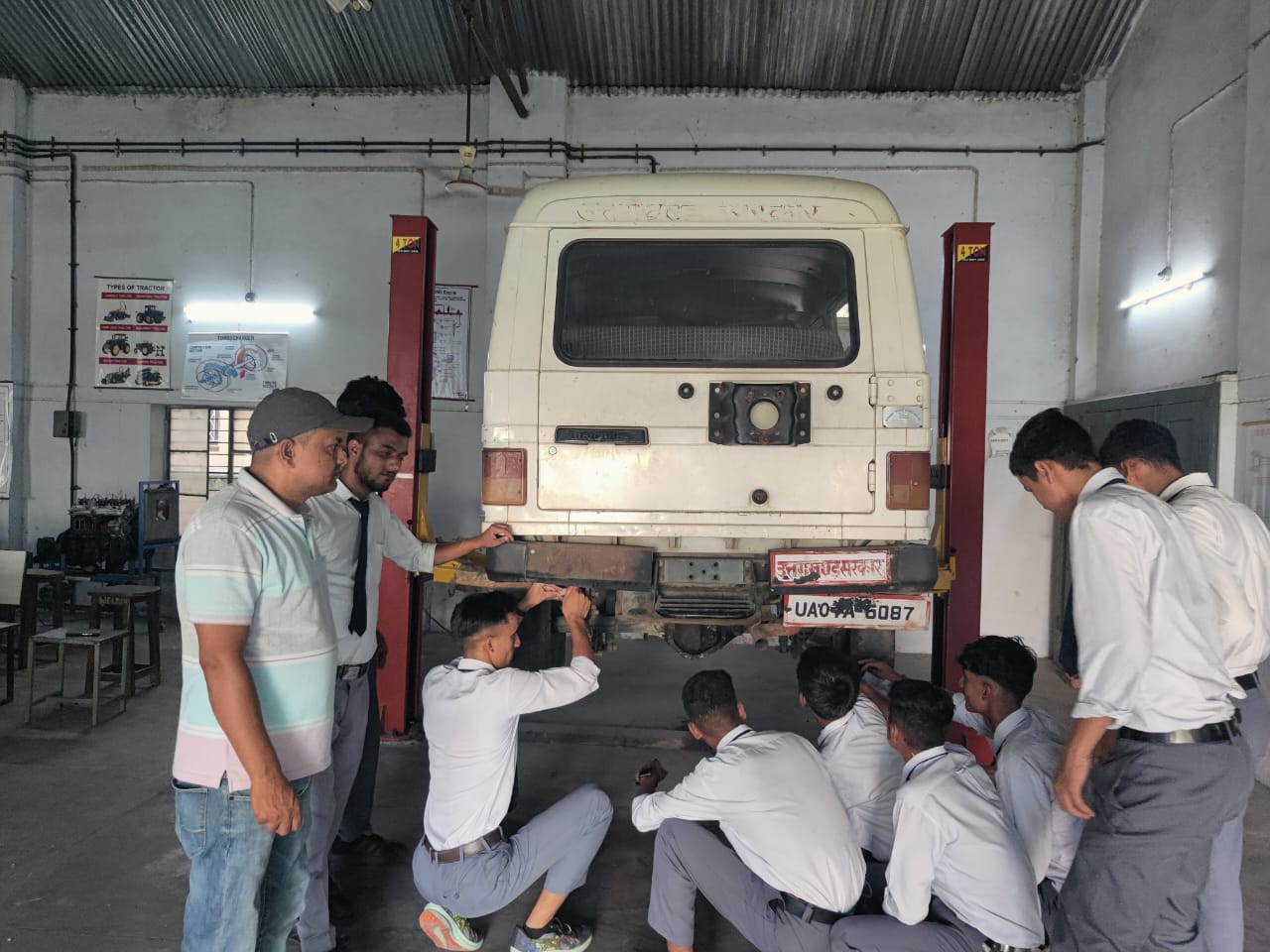 AUTOMOBILE LAB